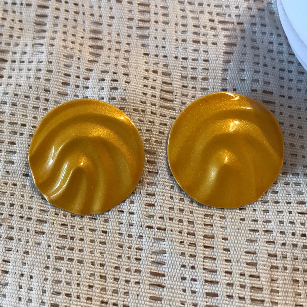 šYellow earrings - Picture 3 of 3